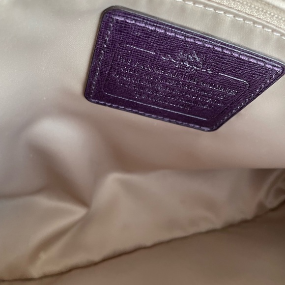Coach purse,EUC - Picture 7 of 10
